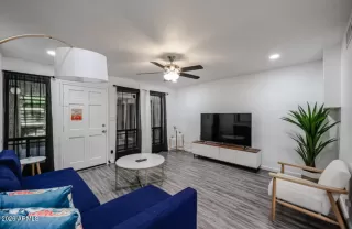 Photo #1: 6972600 Listing 