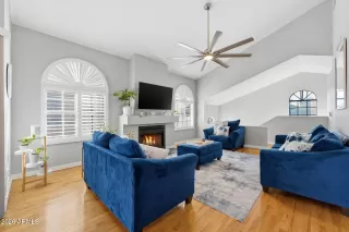 Photo #4: 6972630 Listing 