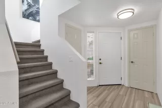 Photo #3: 6972665 Listing 