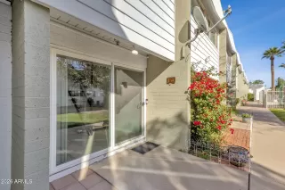 Photo #2: 6972689 Listing