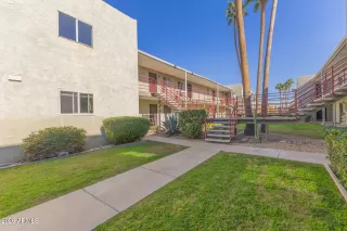 Photo #1: 6972716 Listing