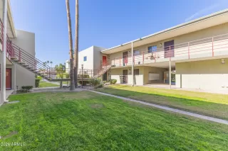 Photo #2: 6972716 Listing