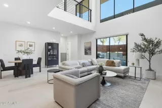 Photo #3: 6972733 Listing 