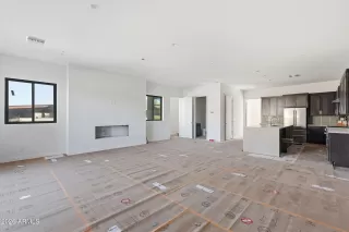 Photo #2: 6972739 Listing