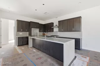 Photo #4: 6972739 Listing