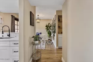 Photo #2: 6973012 Listing