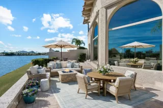 Photo #2: 6973042 Listing 