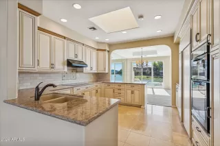 Photo #4: 6973042 Listing 