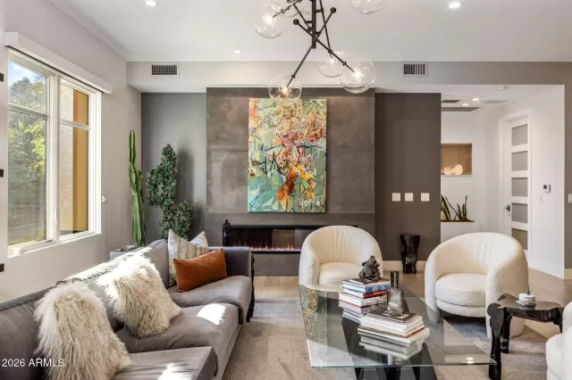 MLS: 6973213 Condo For Sale