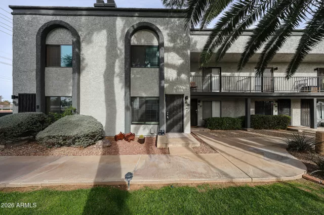 MLS: 6973317 Condo For Sale