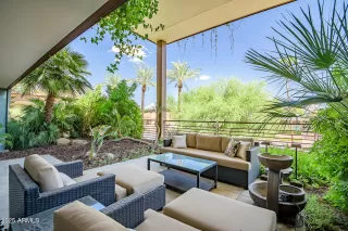 Photo #2: 6973332 Listing