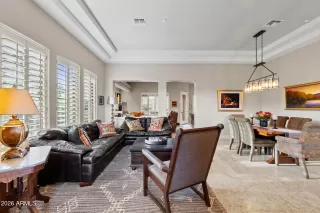 Photo #5: 6973597 Listing 