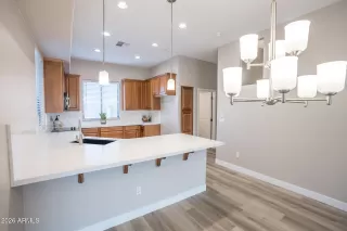 Photo #3: 6973636 Listing