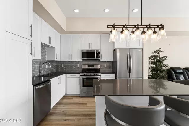 MLS: 6973720 Condo For Sale