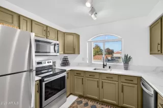 Photo #1: 6973829 Listing