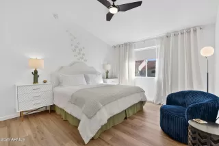 Photo #2: 6973829 Listing