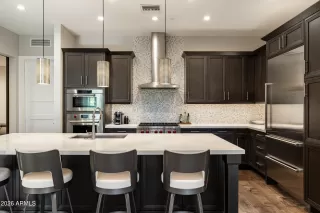 Photo #4: 6973893 Listing 