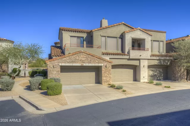 MLS: 6974088 Condo For Sale