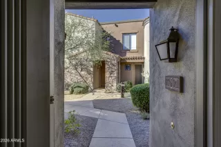 Photo #2: 6974088 Listing