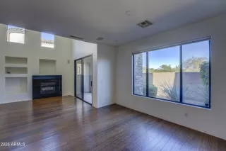 Photo #6: 6974088 Listing