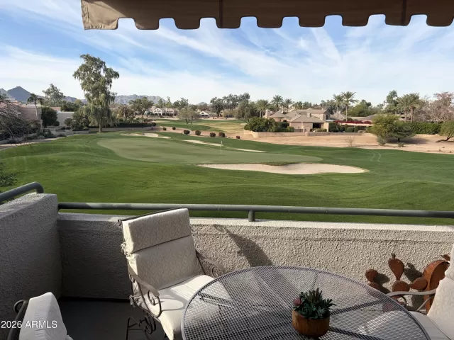 MLS: 6974265 Condo For Sale