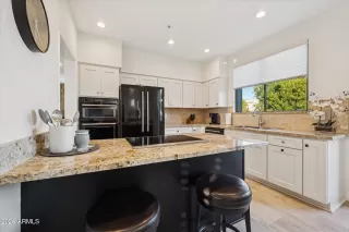 Photo #4: 6974265 Listing 