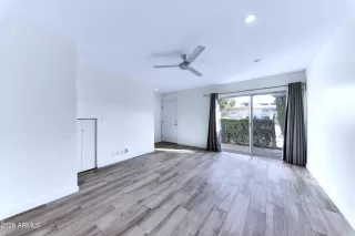 Photo #1: 6974288 Listing 