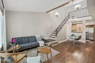 Photo #2: 6974492 Listing 