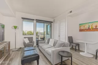 Photo #1: 6974597 Listing