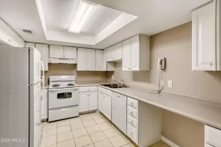 Photo #6: 6974639 Listing 