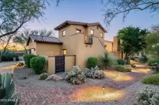 Photo #2: 6974842 Listing 