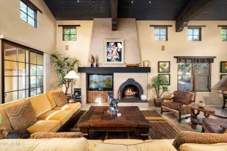 Photo #4: 6974842 Listing 