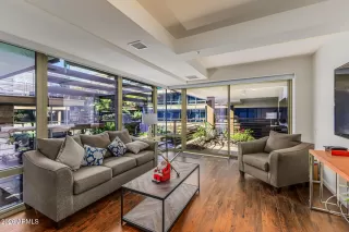 Photo #4: 6974905 Listing 