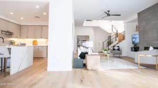 Photo #3: 6975282 Listing 