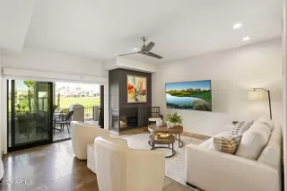 Photo #2: 6975298 Listing