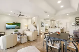 Photo #3: 6975298 Listing