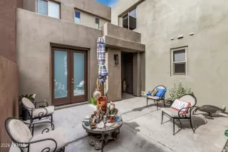 Photo #2: 6975340 Listing 