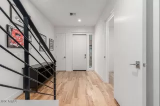 Photo #5: 6975424 Listing 