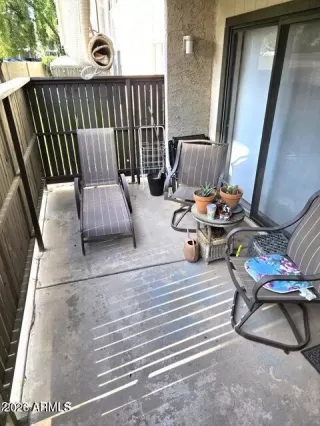 Photo #3: 6975793 Listing