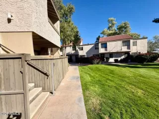 Photo #5: 6975793 Listing