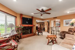 Photo #5: 6975811 Listing 