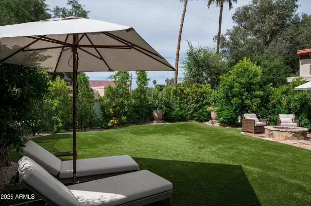 MLS: 6975812 Condo For Sale