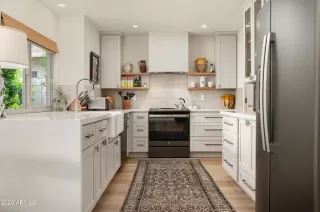 Photo #1: 6975812 Listing 