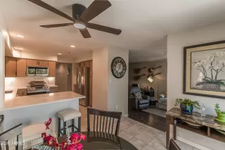 Photo #4: 6975886 Listing 