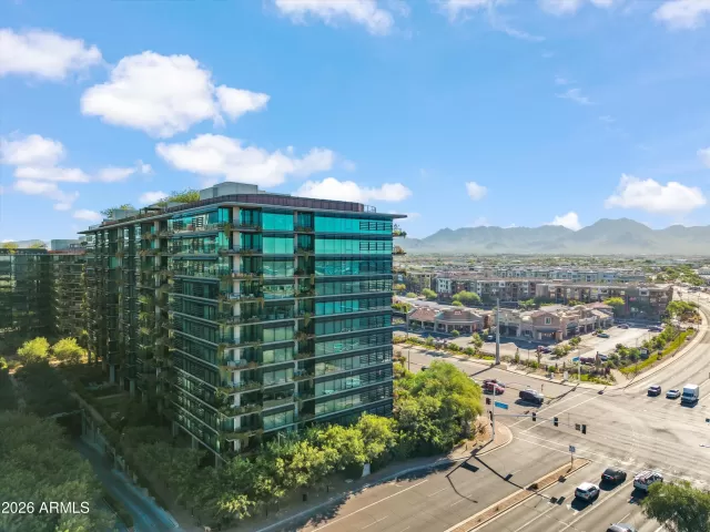 MLS: 6976005 Condo For Sale