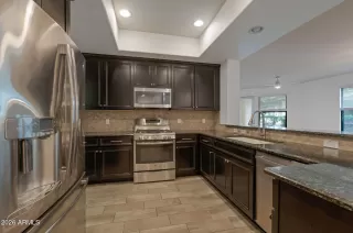 Photo #1: 6976043 Listing 