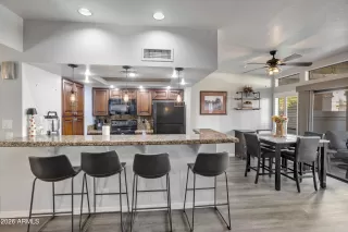 Photo #3: 6976194 Listing 