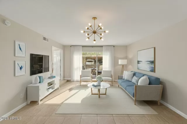 MLS: 6976295 Condo For Sale