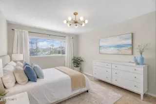 Photo #4: 6976295 Listing 