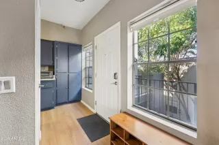 Photo #2: 6976509 Listing